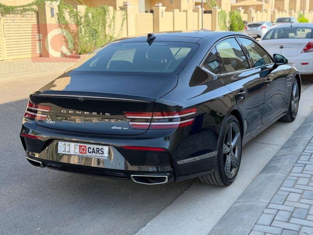 جنسس G80